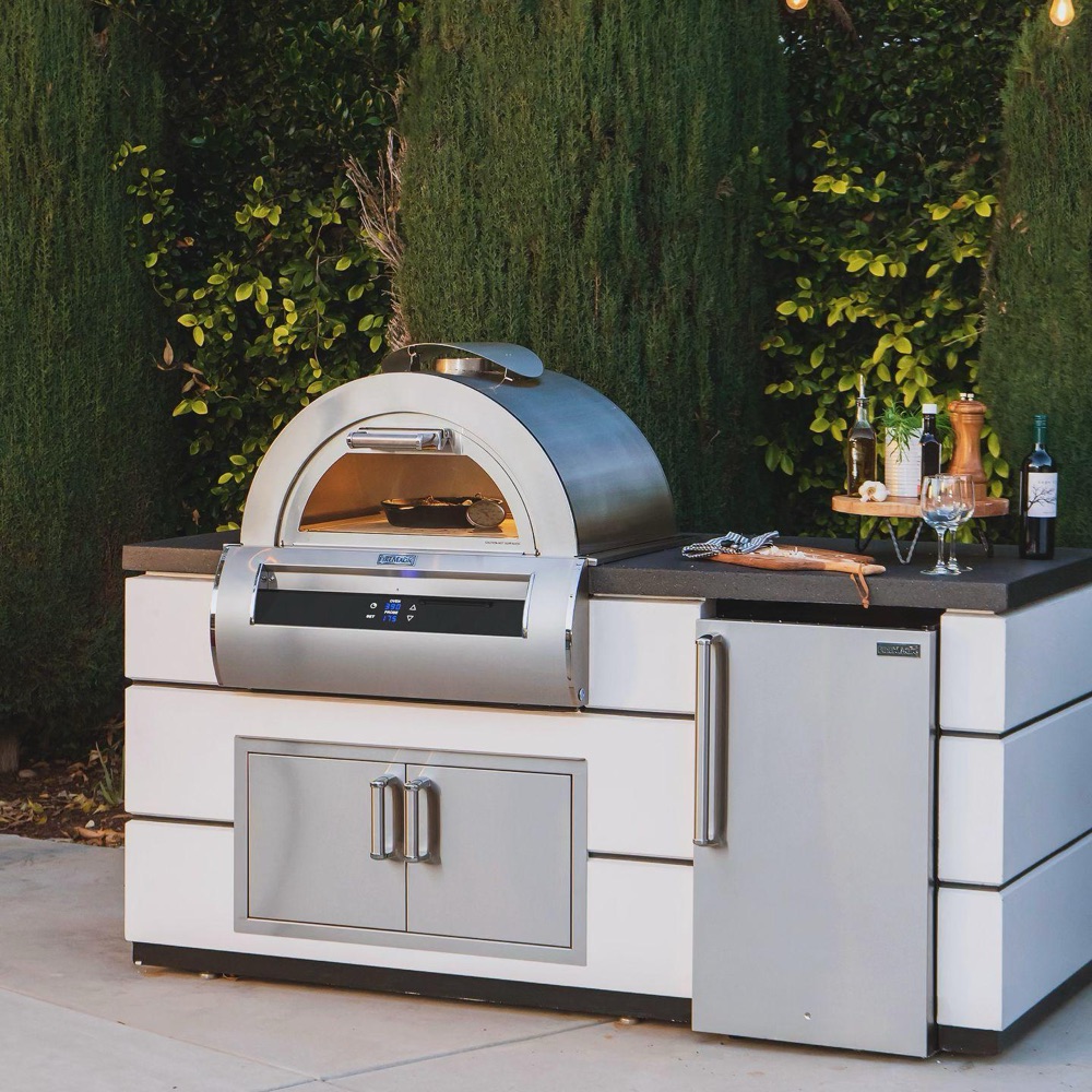 Fire Magic built-in pizza oven in an outdoor kitchen island