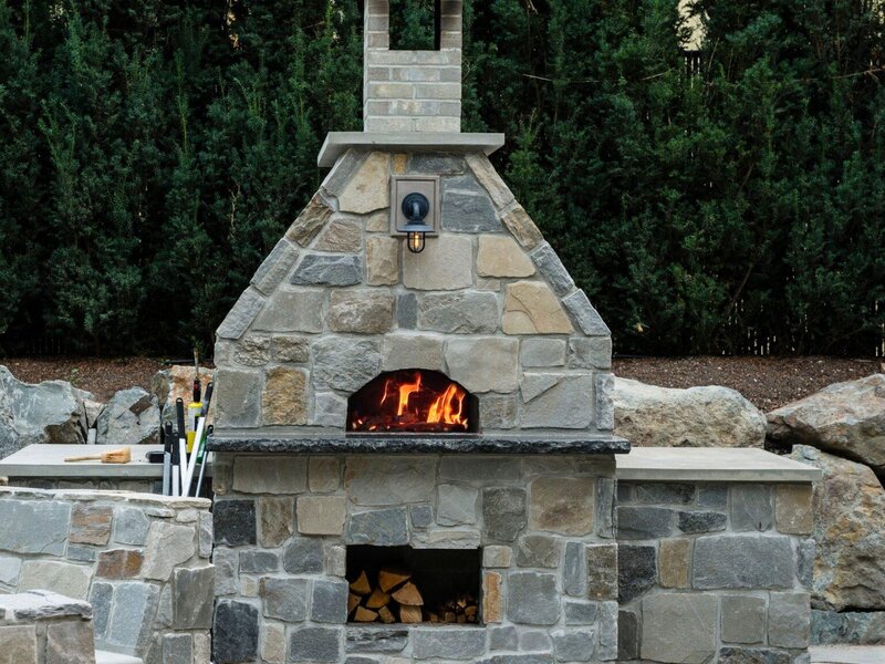 Isokern modular masonry outdoor kitchen with built-in grill — view 4
